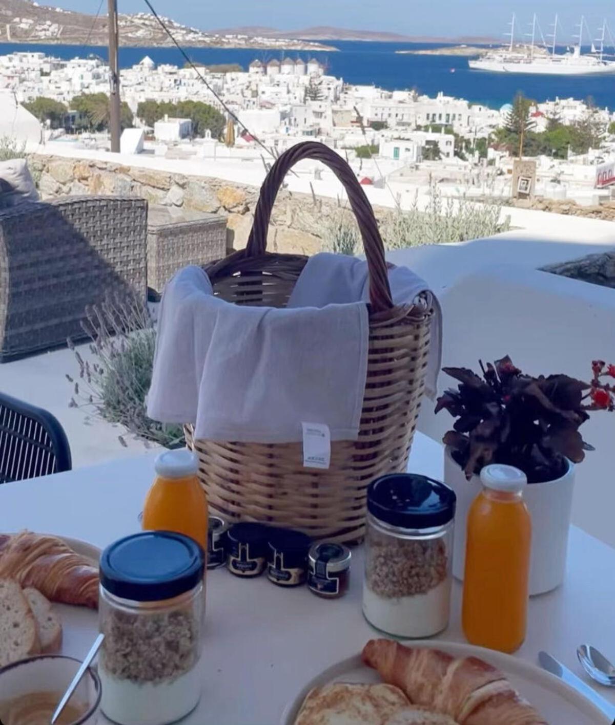 The View Of Mykonos Apartment Mykonos Town Exterior photo